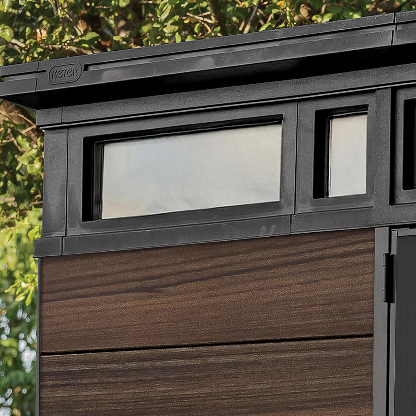 11x7ft Large Outdoor Garden Storage Shed with Lockable Double Doors & Reinforced Roof
